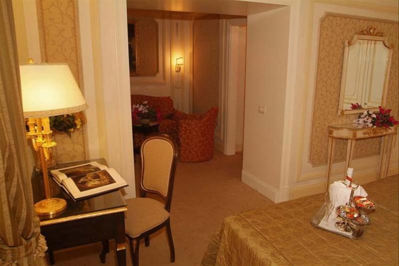 Hotel Champagne Garden Rom Exterior foto